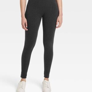 NWT black fauz fur lined leggings